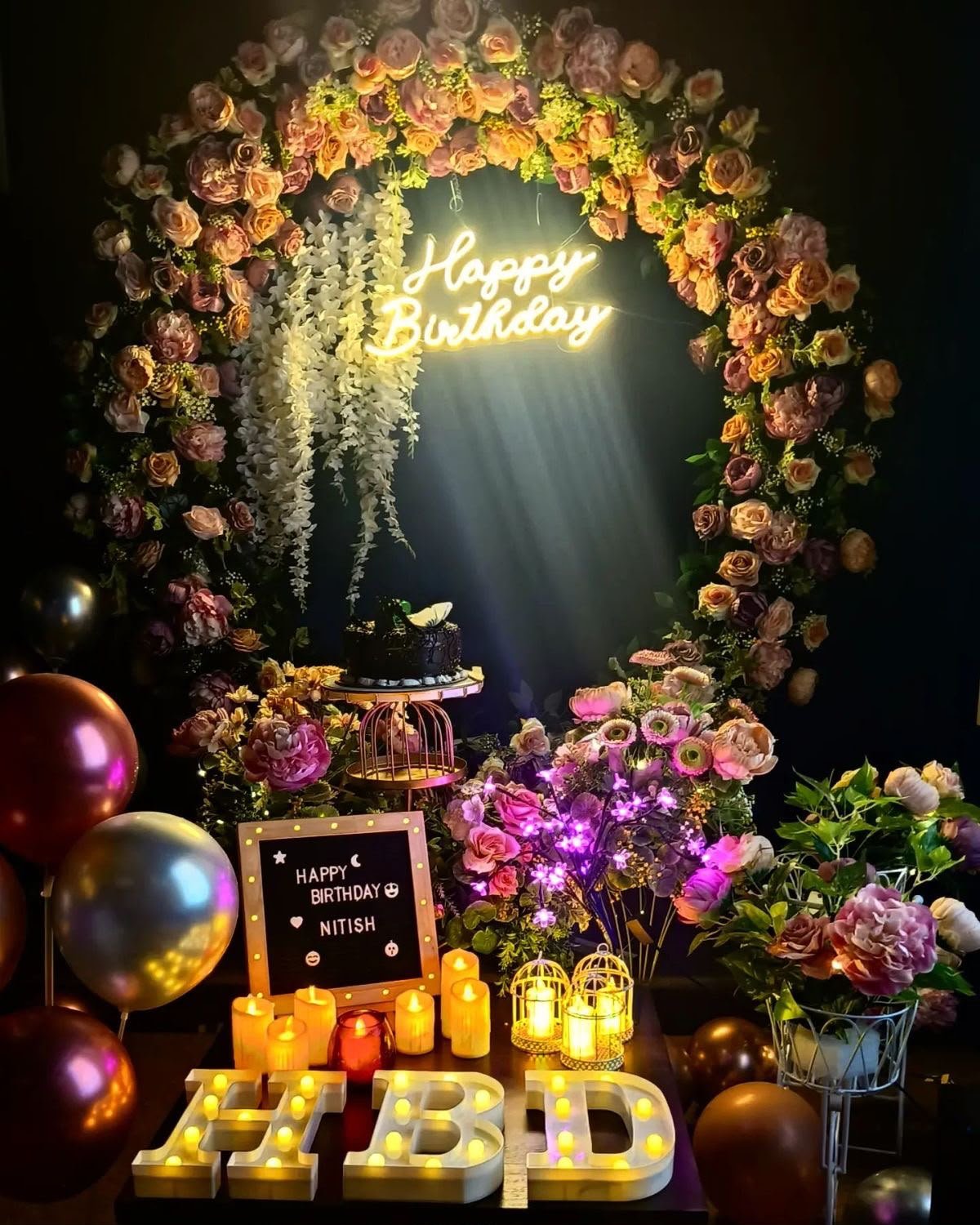 Round flower wall engagement decoration